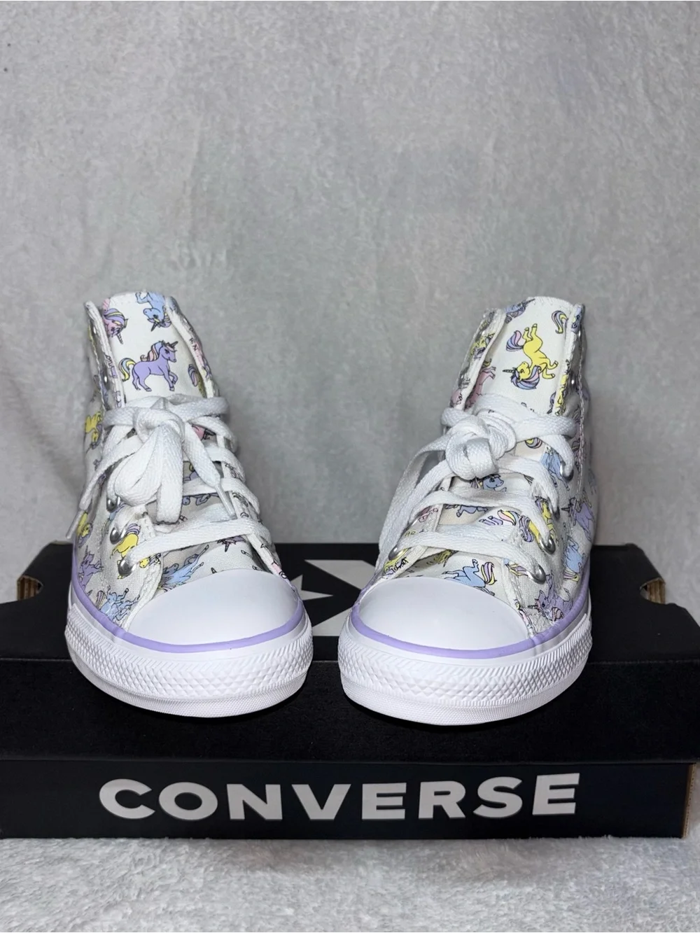 Converse Kids High-Top Sneakers in White with Pastel Unicorn Print